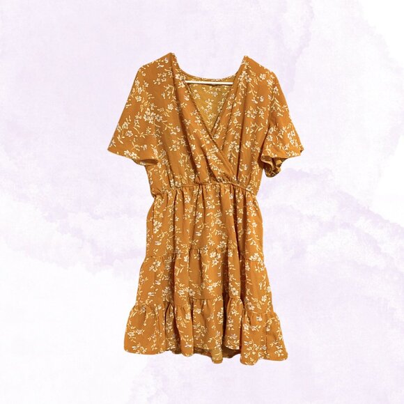 Yellow Floral V Neck Short Sleeve Dress - Picture 4 of 4